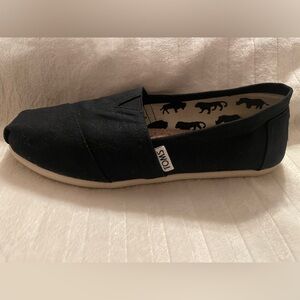 TOMS Woman’s Slip-On Moccasin in Black
